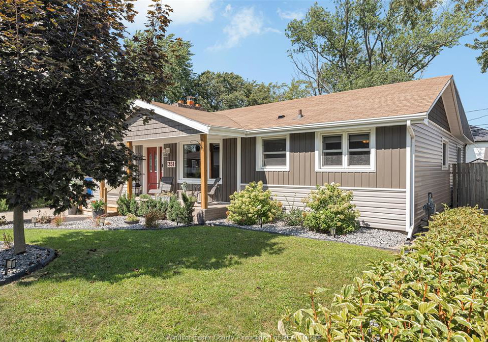 351-superior-street-lasalle-ontario-26020837