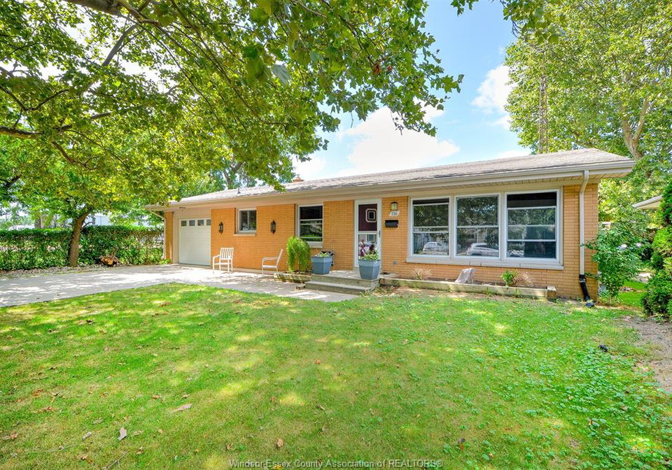 116-queens-avenue-leamington-ontario-26020845