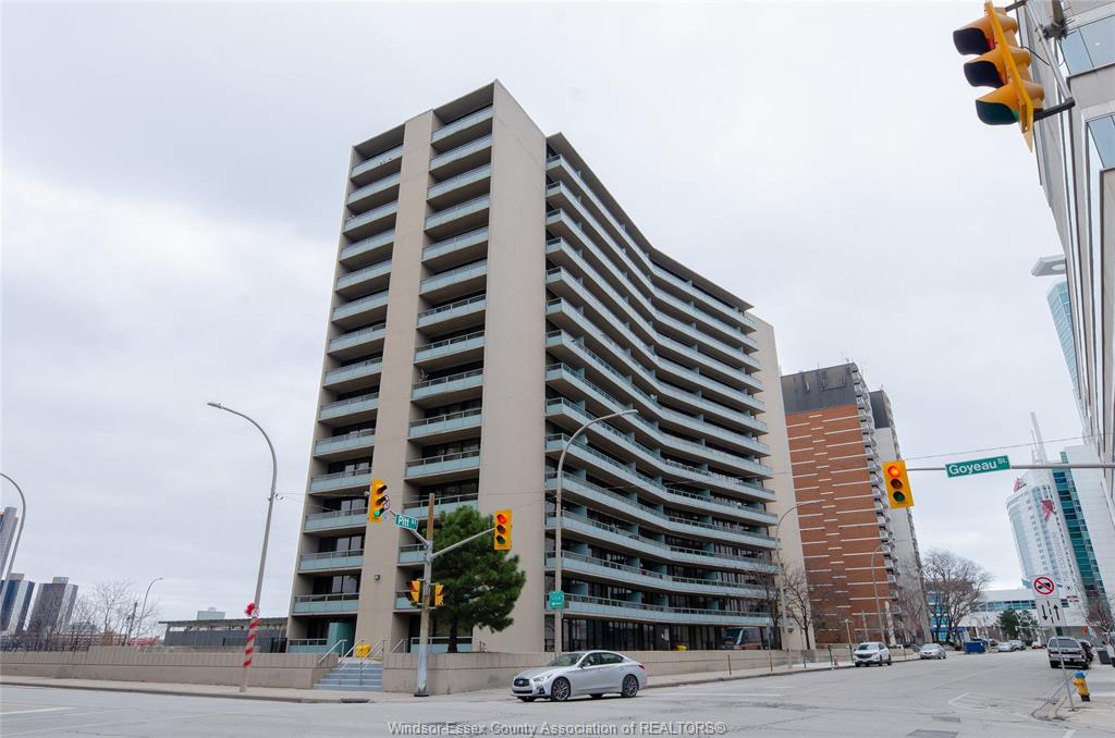 111-riverside-drive-windsor-ontario-26020849