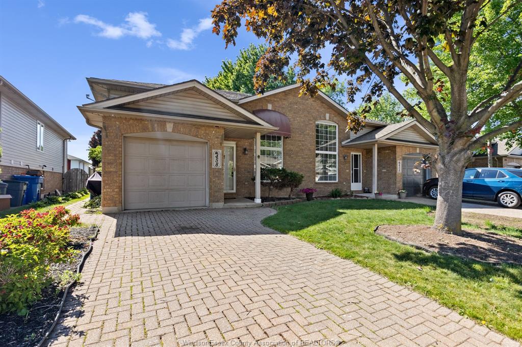 458-merrill-lasalle-ontario-26020853