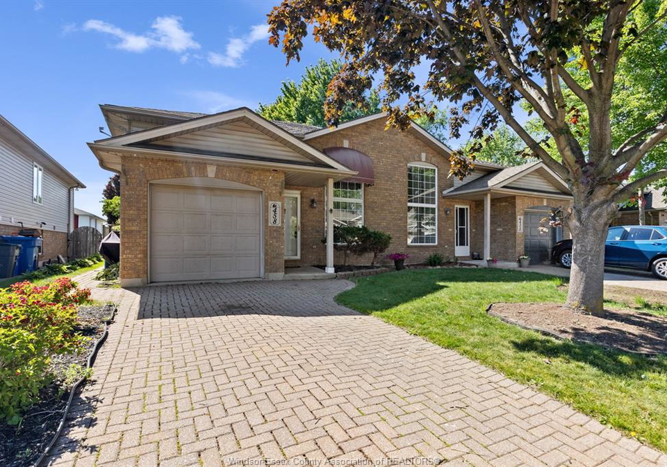 458-merrill-lasalle-ontario-26020853