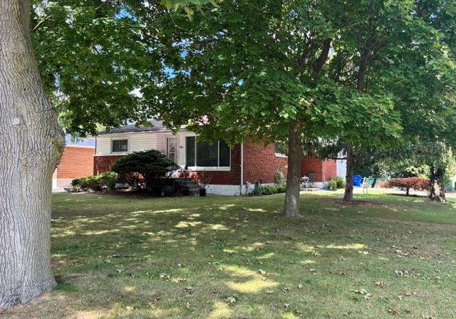 141-ellis-street-chatham-ontario-26020861