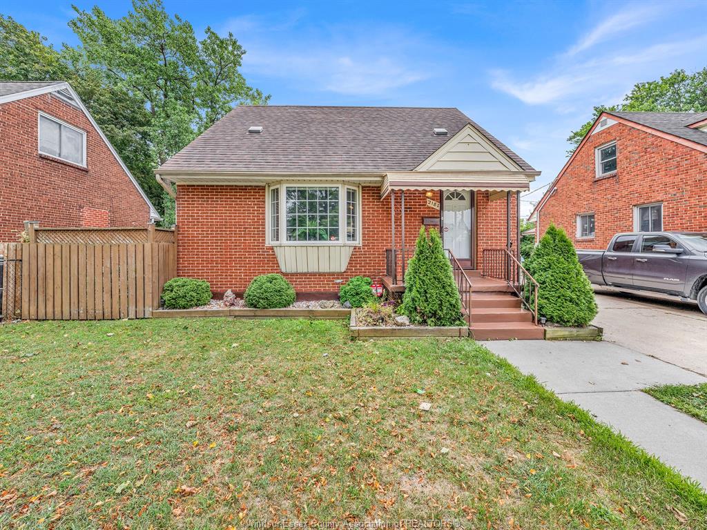 2187-girardot-windsor-ontario-26020864
