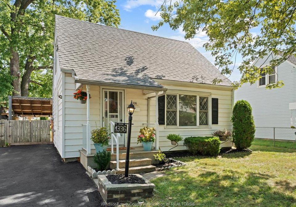1336-partington-windsor-ontario-26020868
