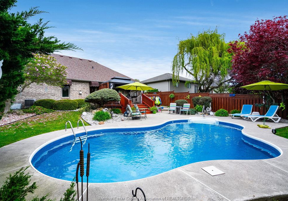 21-conservation-boulevard-kingsville-ontario-26020870