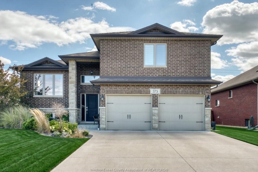 375-piroli-crescent-lakeshore-ontario-26020876