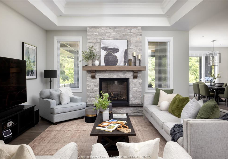 6005-silver-maple-lasalle-ontario-26020899