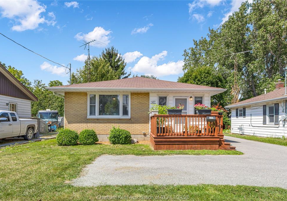577-park-avenue-west-chatham-ontario-26020900