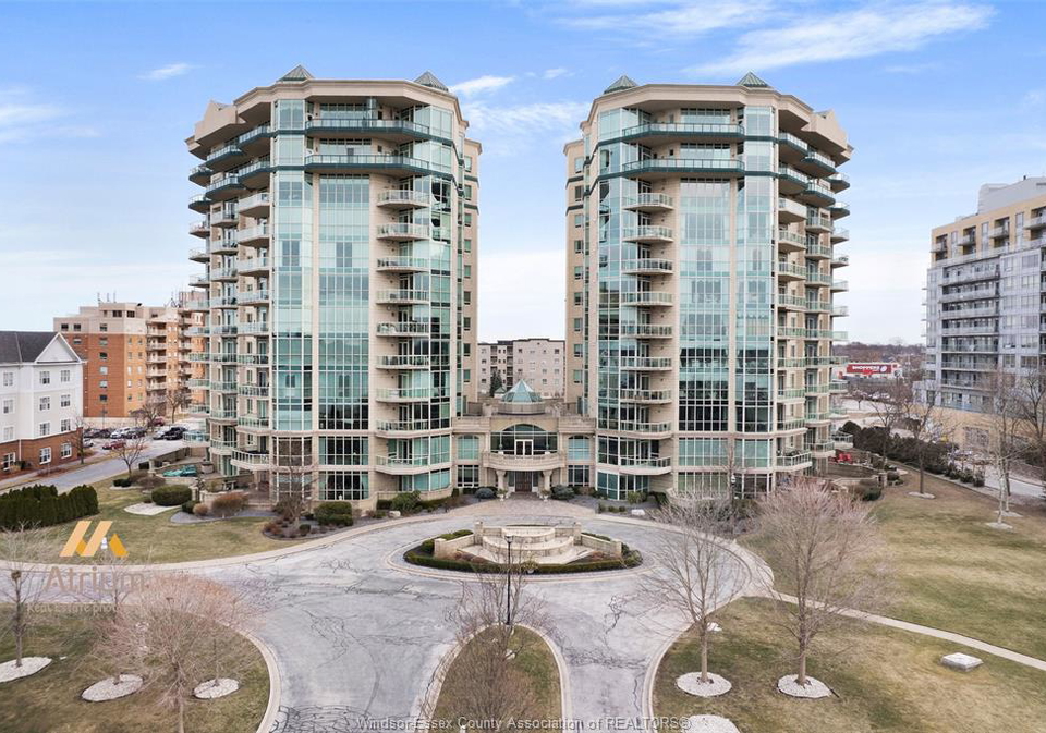 5055-riverside-drive-windsor-ontario-26020906