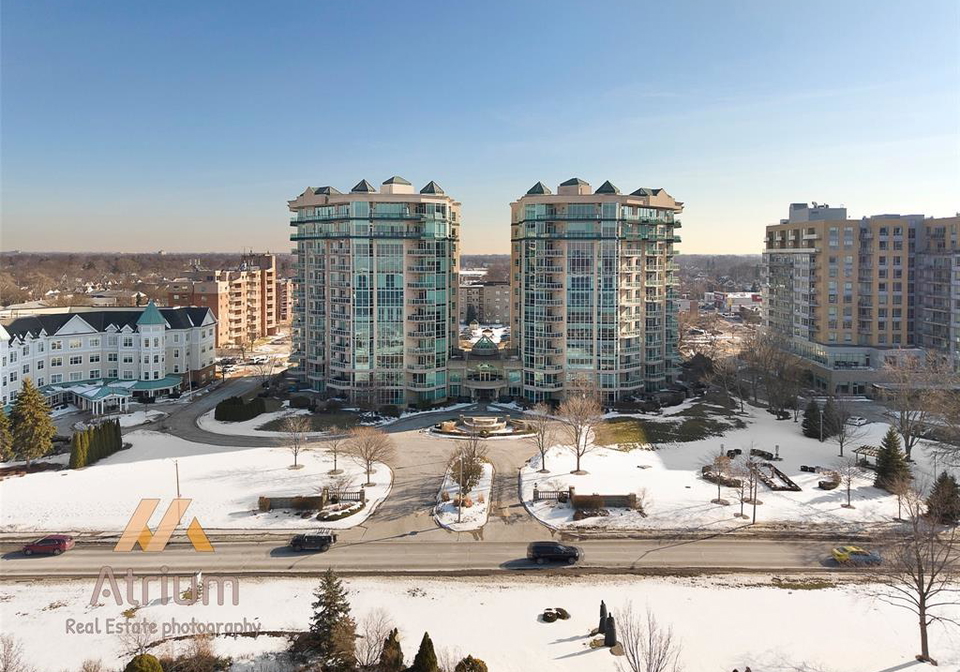 5055-riverside-drive-windsor-ontario-26020906