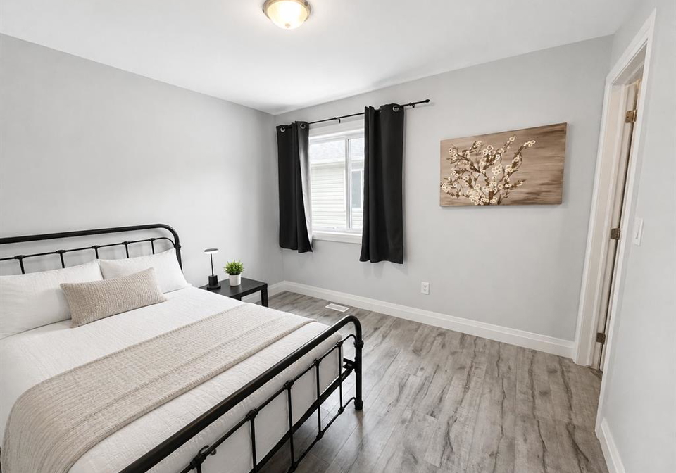 521-campbell-avenue-windsor-ontario-26020920