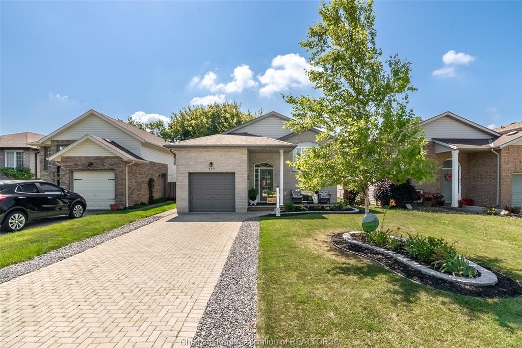 267-greenfield-lane-chatham-ontario-26020921