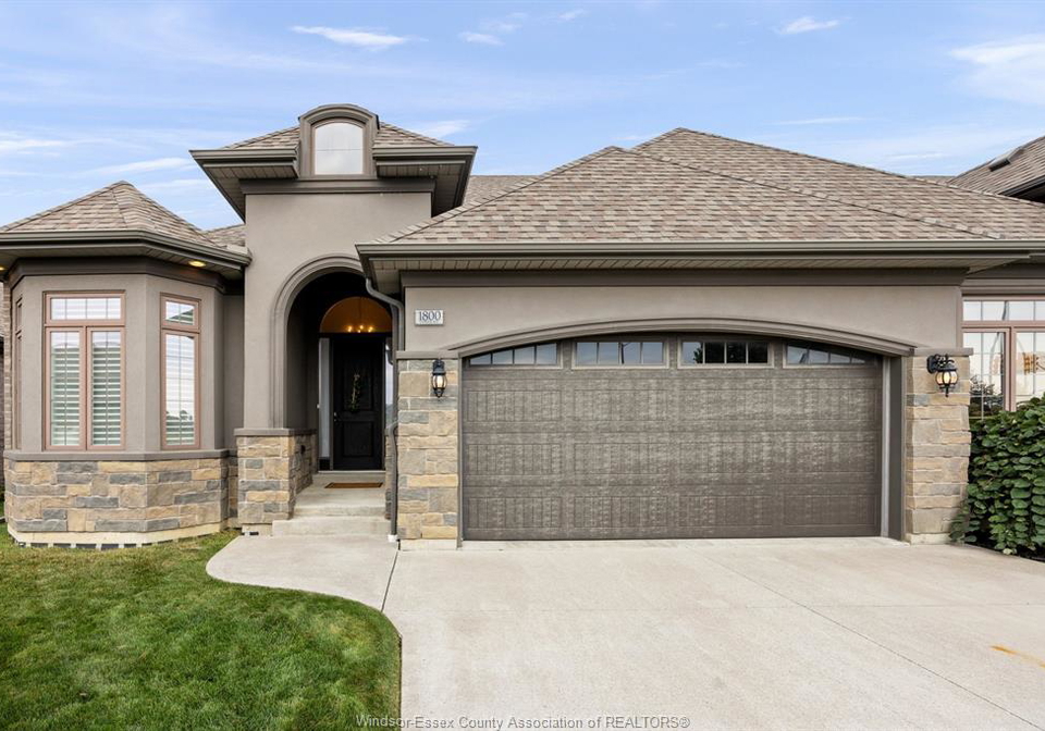 1800-cypress-avenue-windsor-ontario-26020926