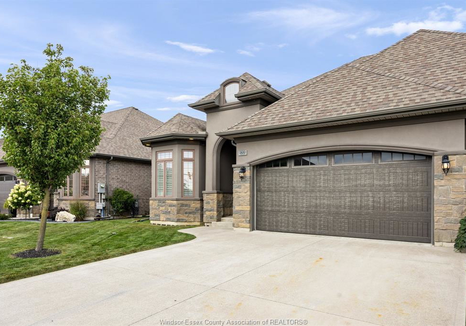 1800-cypress-avenue-windsor-ontario-26020926