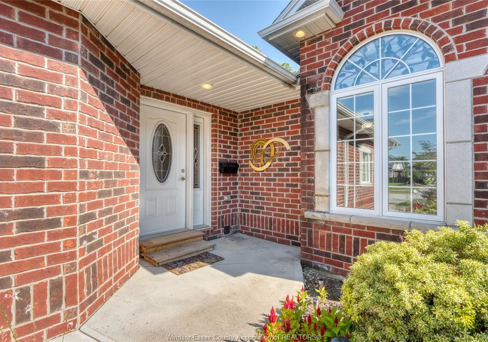 103-kimball-drive-essex-ontario-26020928