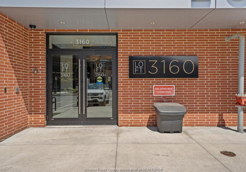 3160-meadowbrook-lane-windsor-ontario-26020935