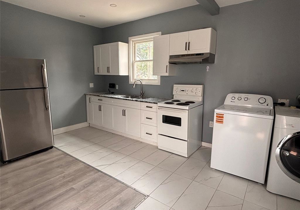 637-tuscarora-windsor-ontario-26020939