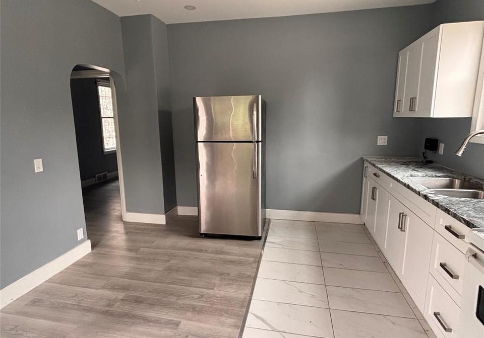 637-tuscarora-windsor-ontario-26020939