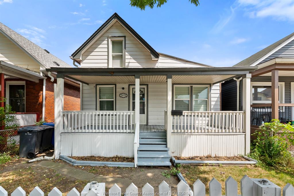 1074-hickory-road-windsor-ontario-26020948