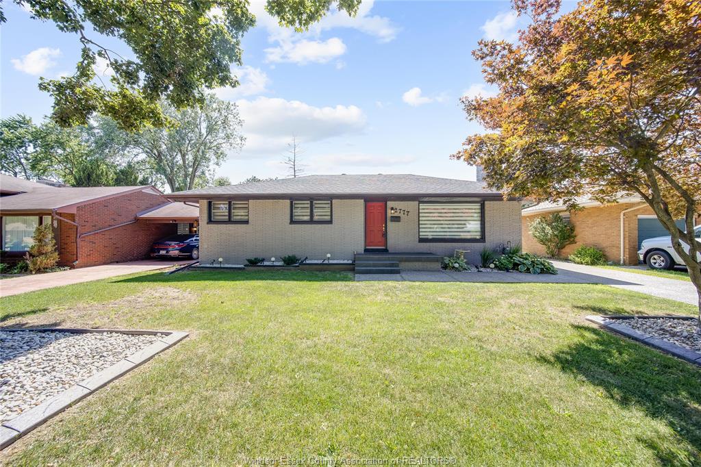 2777-rockwell-boulevard-windsor-ontario-26020951