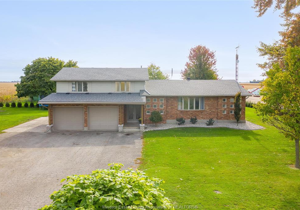 7744-saint-philippe-line-grande-pointe-ontario-26020956