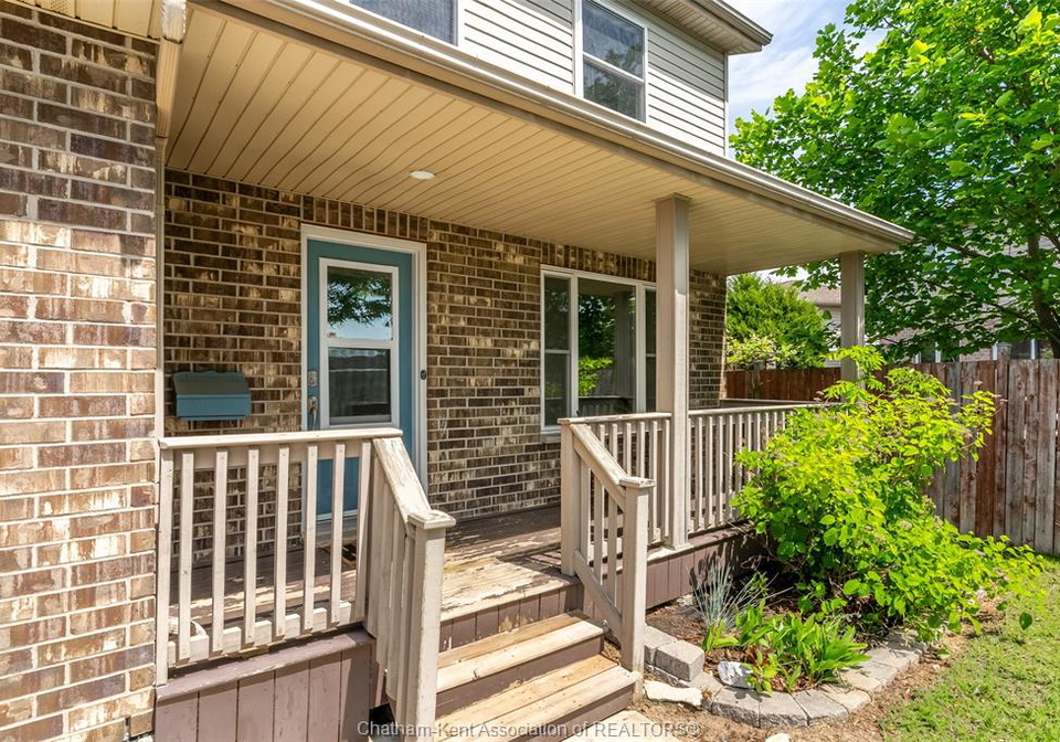 270-greenfield-lane-chatham-ontario-26020980