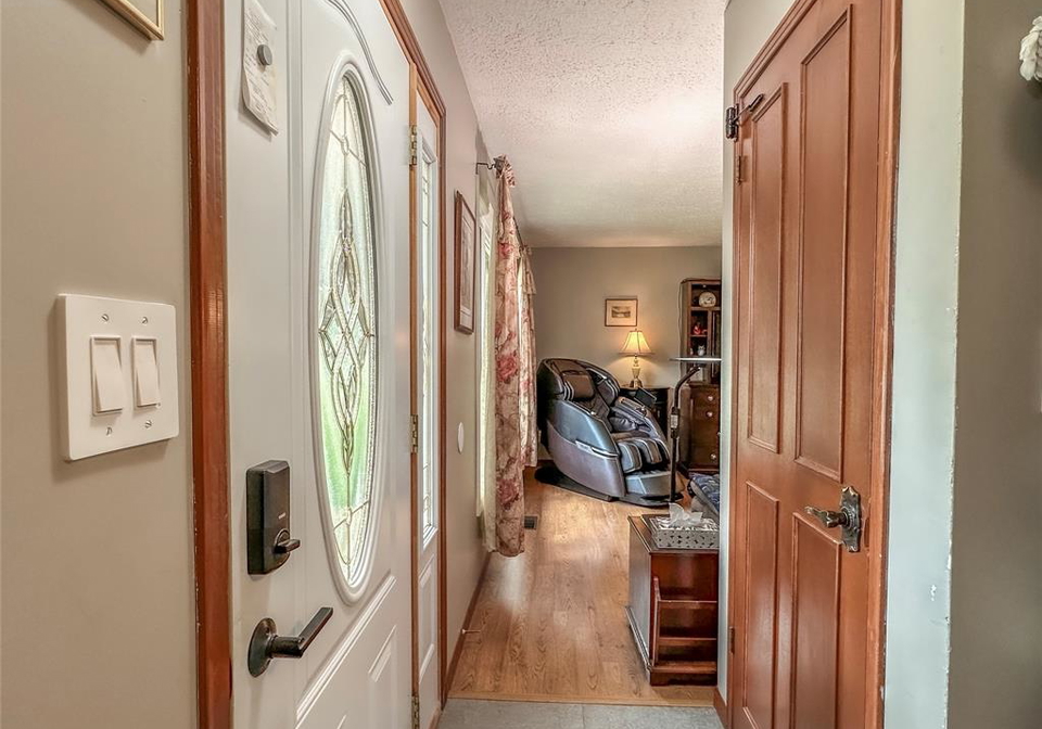 74-teal-drive-blenheim-ontario-26020984