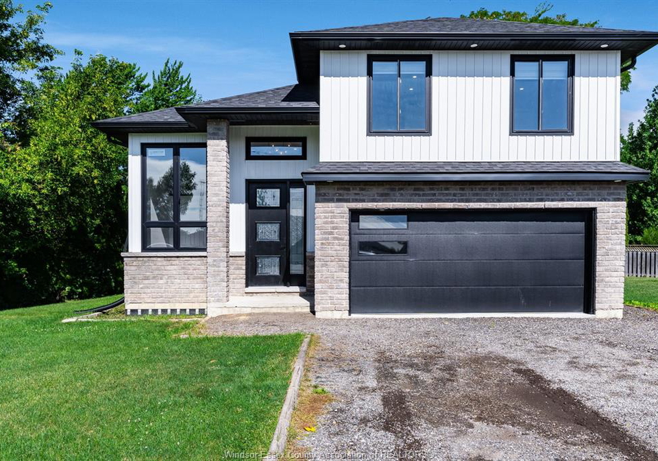 114-george-street-merlin-ontario-26021003