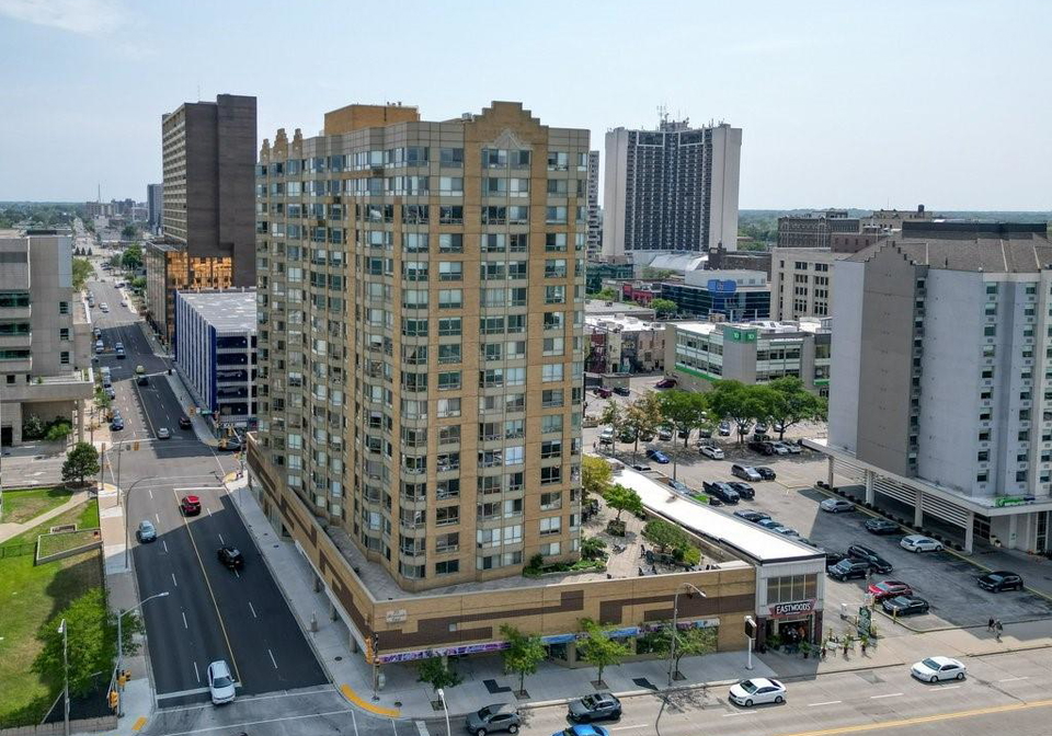 75-riverside-drive-east-windsor-ontario-26021021