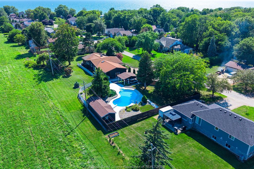 146-gloucester-drive-harrow-ontario-26021034