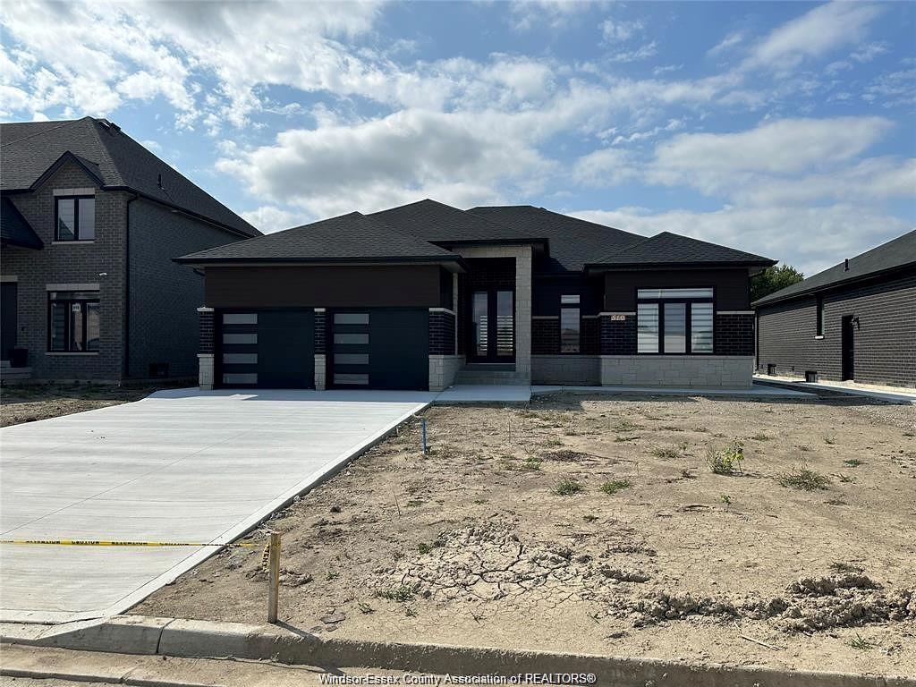 510-veneto-street-lakeshore-ontario-26021040