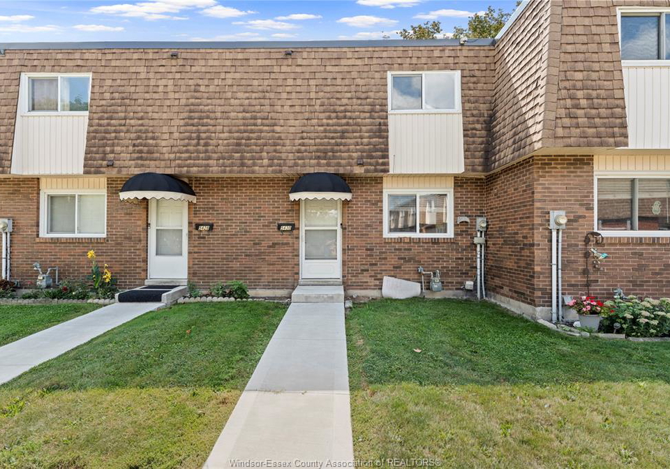 5430-lassaline-windsor-ontario-26021058