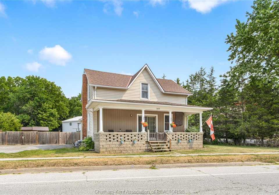 166-london-road-thamesville-ontario-26021087