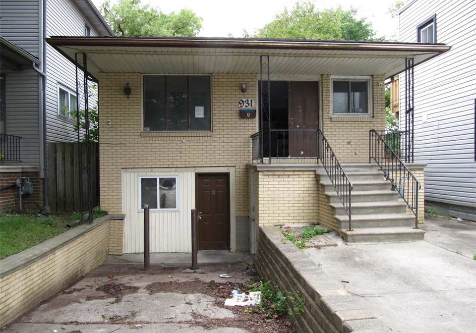931-campbell-avenue-windsor-ontario-26021105