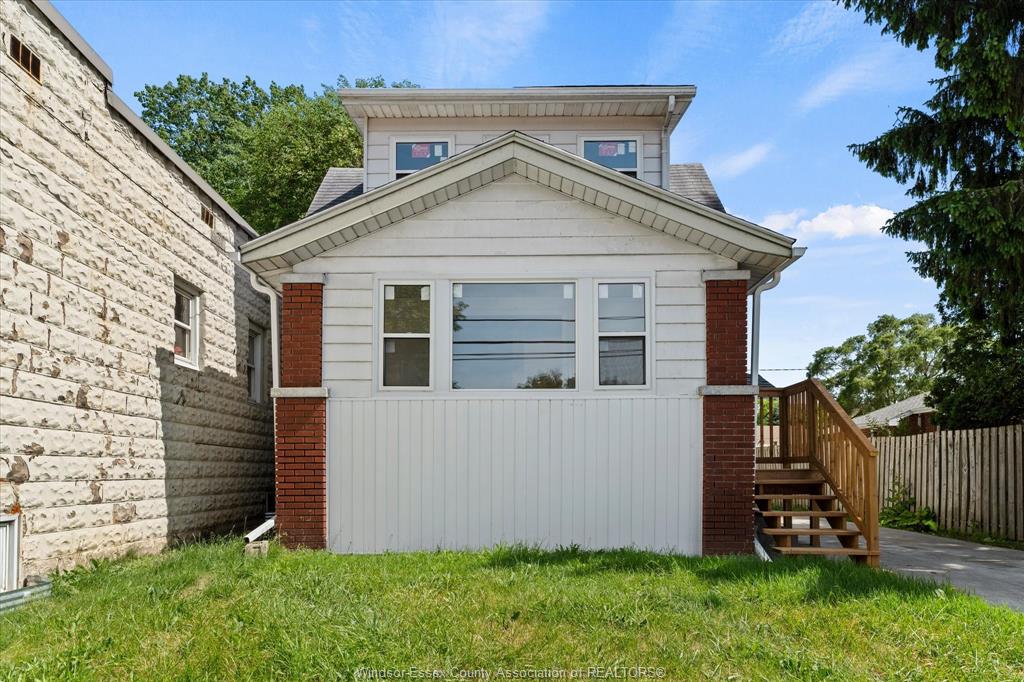 6045-wyandotte-street-east-windsor-ontario-26021115