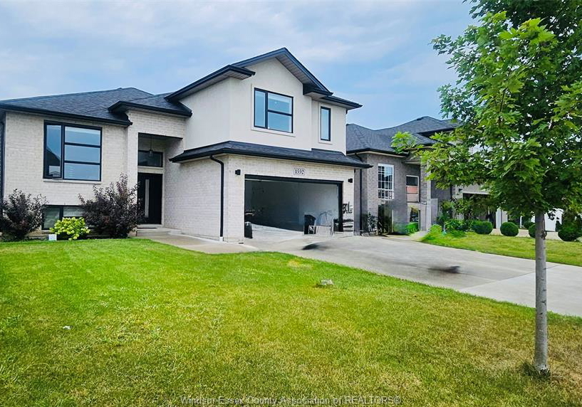 1552-harrison-street-lasalle-ontario-26021127