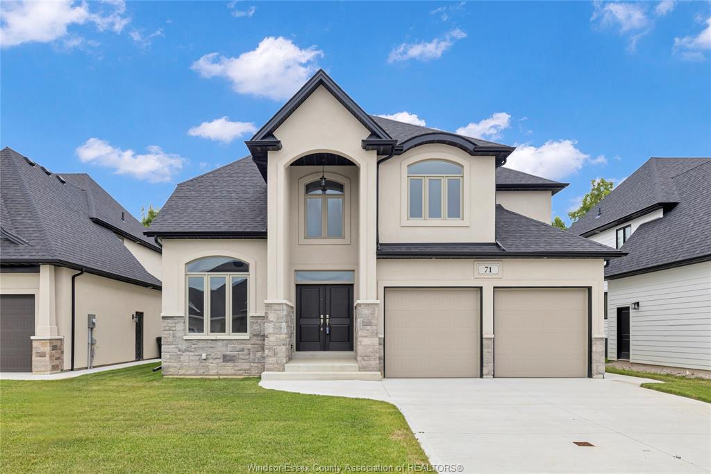 71-redwood-kingsville-ontario-26021153