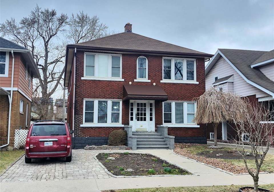 387-partington-windsor-ontario-26021166