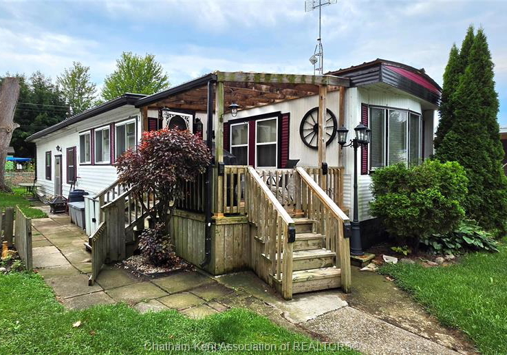9480-longwoods-road-chatham-kent-ontario-26021176