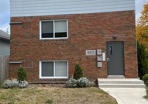 1092-gladstone-avenue-windsor-ontario-26021177
