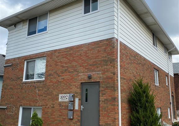 1092-gladstone-avenue-windsor-ontario-26021177