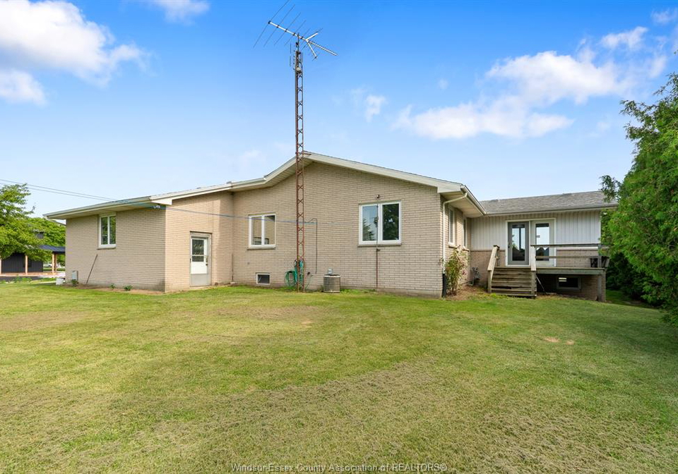 575-talbot-road-east-leamington-ontario-26021185