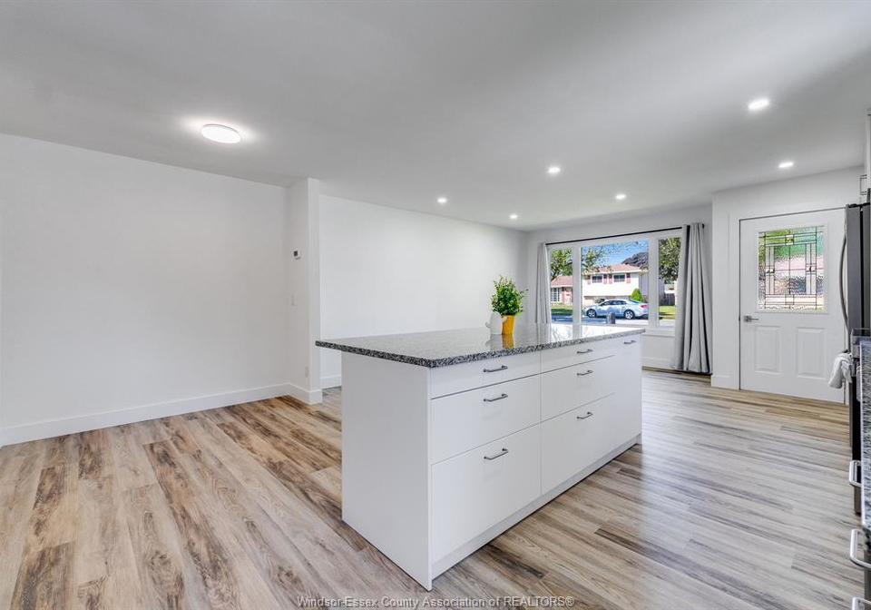 6-marlene-crescent-leamington-ontario-26021214