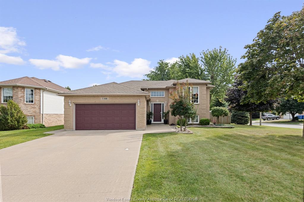 141-railway-court-kingsville-ontario-26021257