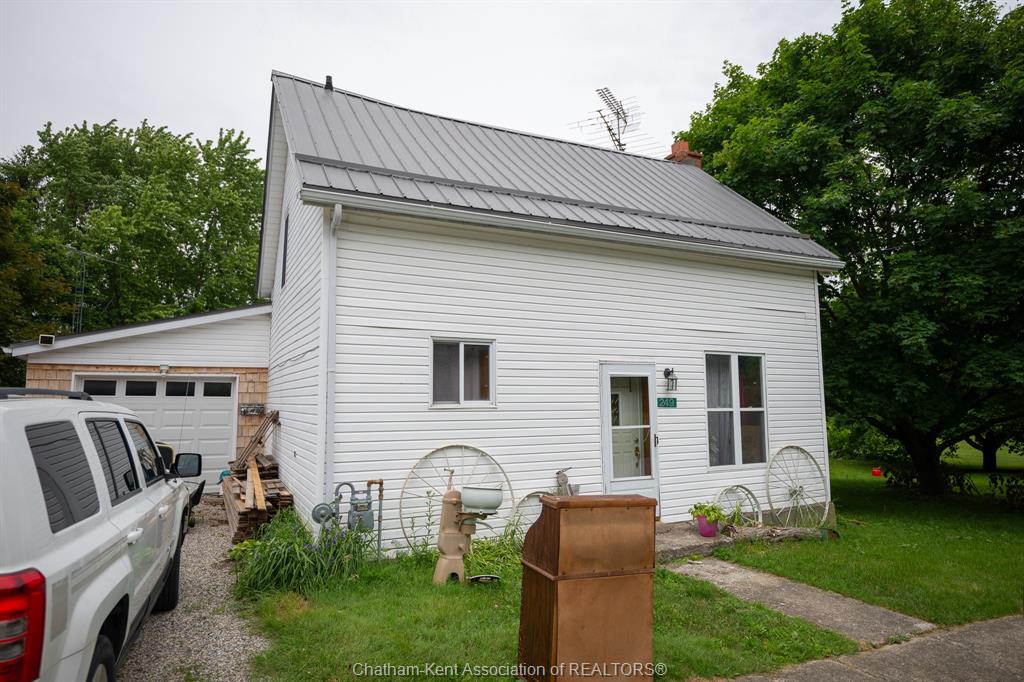 249-victoria-street-highgate-ontario-26021266
