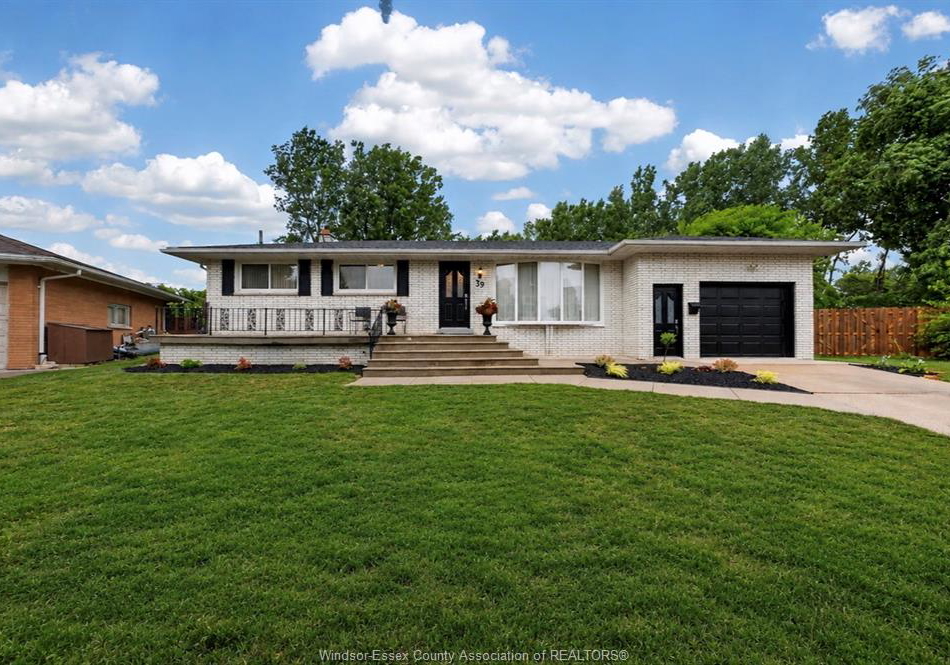 39-johnson-avenue-leamington-ontario-26021304