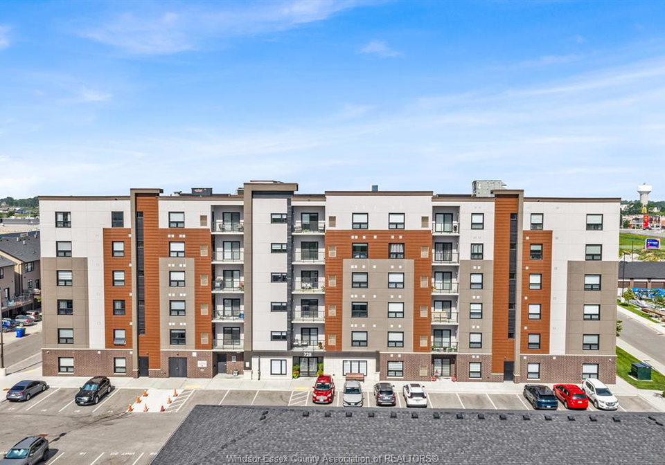 728-brownstone-drive-lakeshore-ontario-26021332