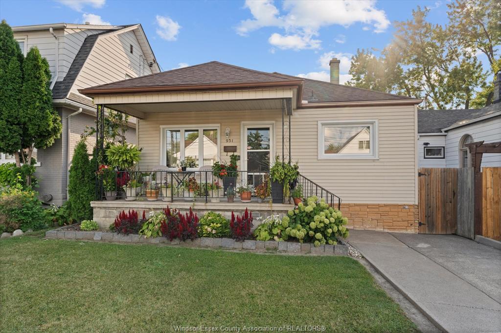 931-lillian-avenue-windsor-ontario-26021335