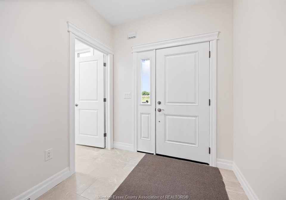 61-pereira-harrow-ontario-26021337