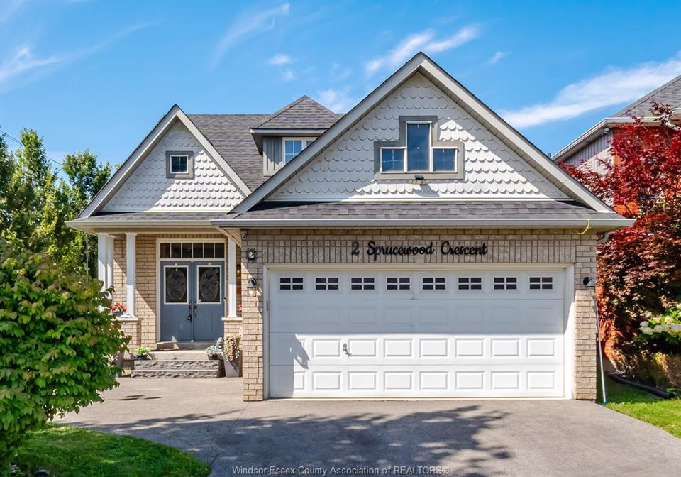 2-sprucewood-crescent-bowmanville-ontario-26021344